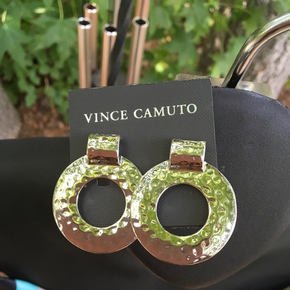 Vince Camuto Jewelry - Vince Camuto clip on screw earrings rare find NWT